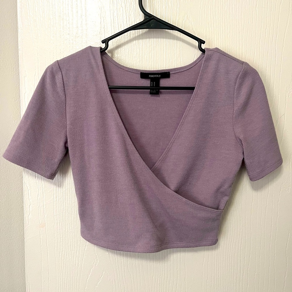 Criss cross neck crop top